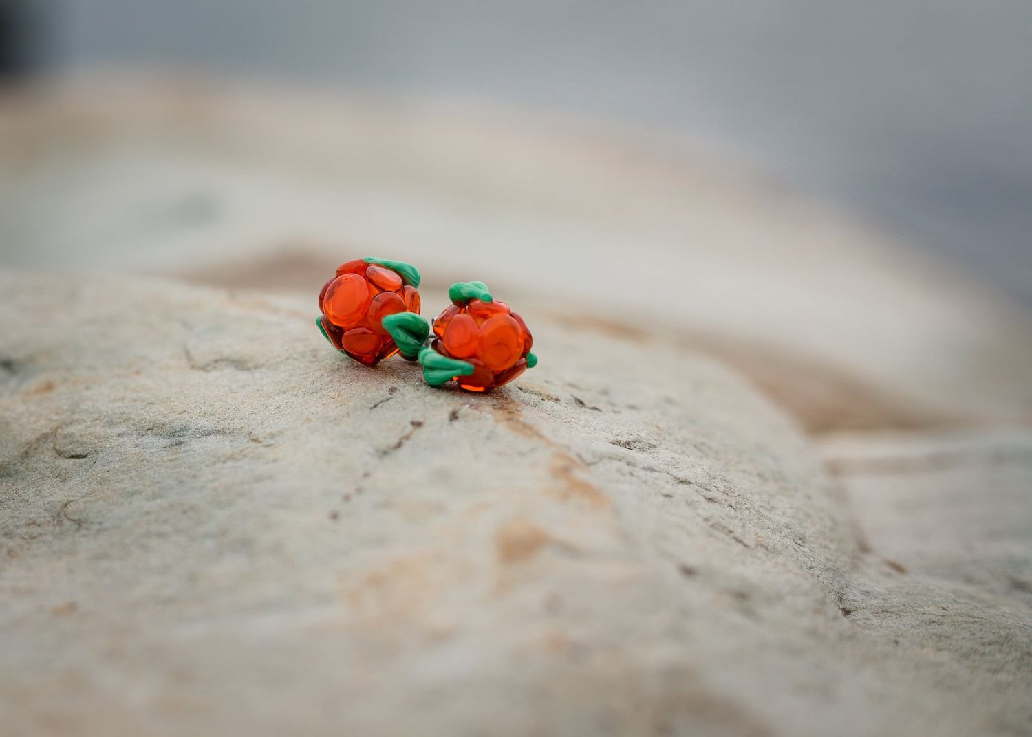 Bakeapple Studs