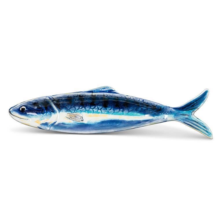 Long Slim Fish Dish