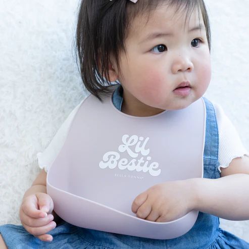 Lil Bestie Wonder Bib