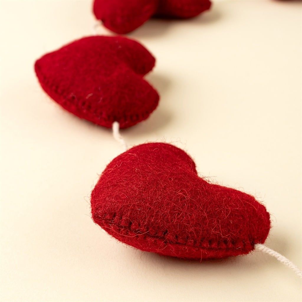Red Heart Felt Garland