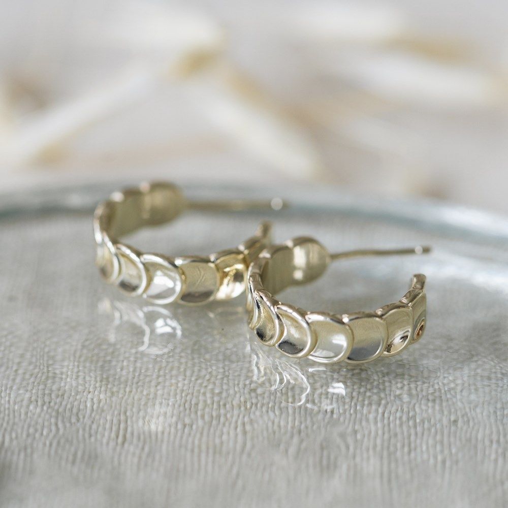 Sela Hoops