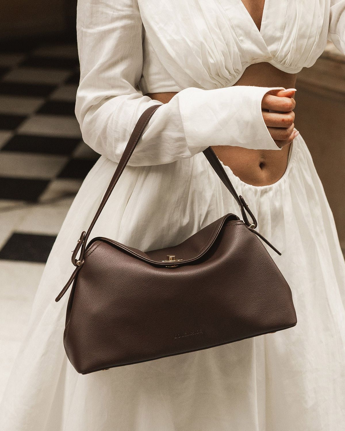 Nicole Handbag, Color: Chocolate