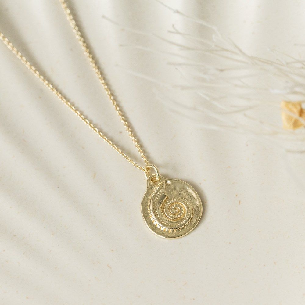 Fossil Tide Necklace
