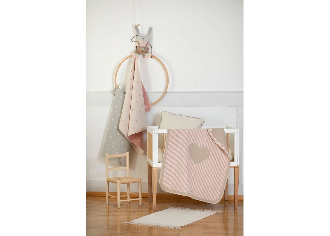 JUWEL Grey "Hearts Allover" Baby Blanket 90x70cm