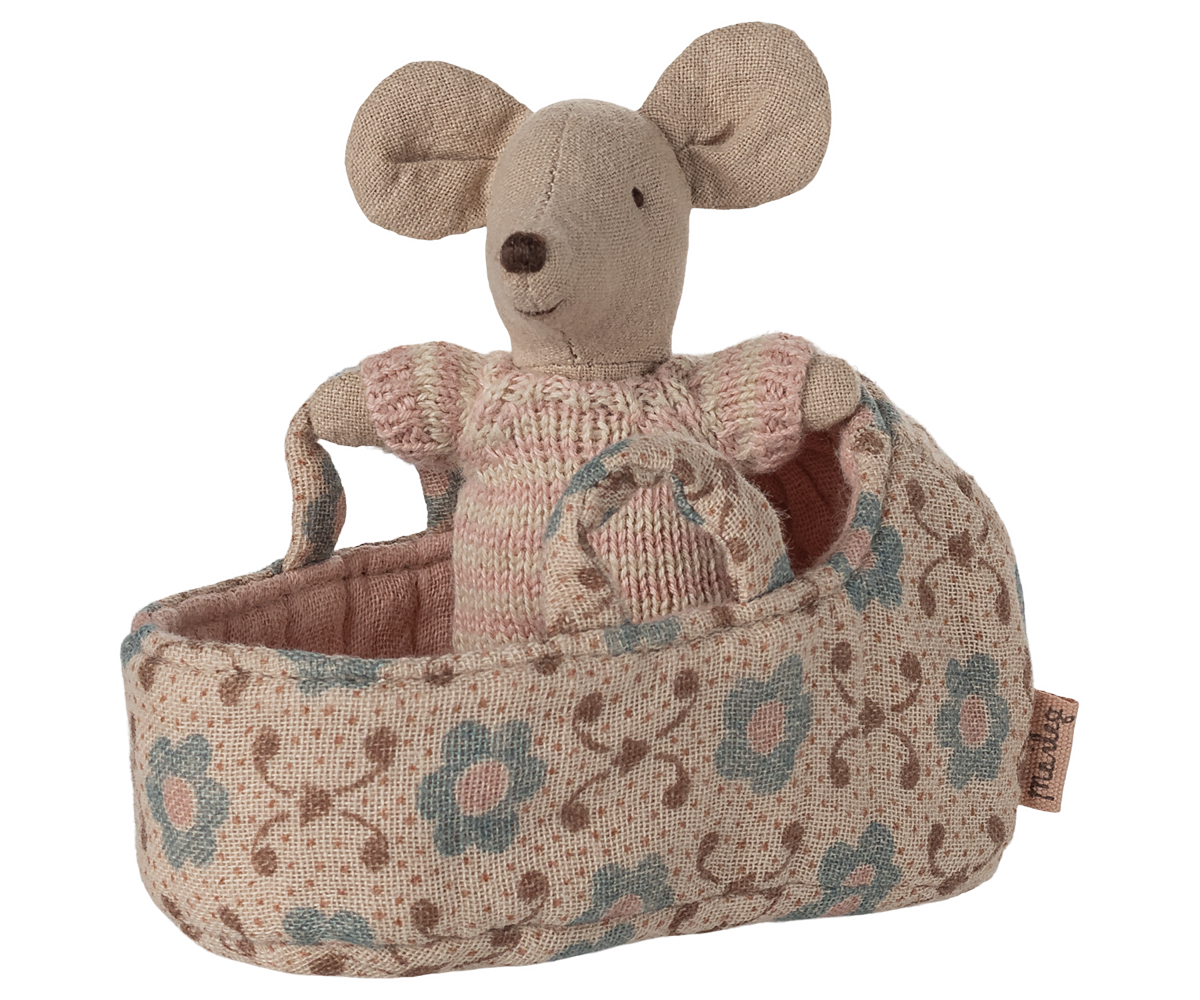 Baby Mouse in Rose Carry Cot