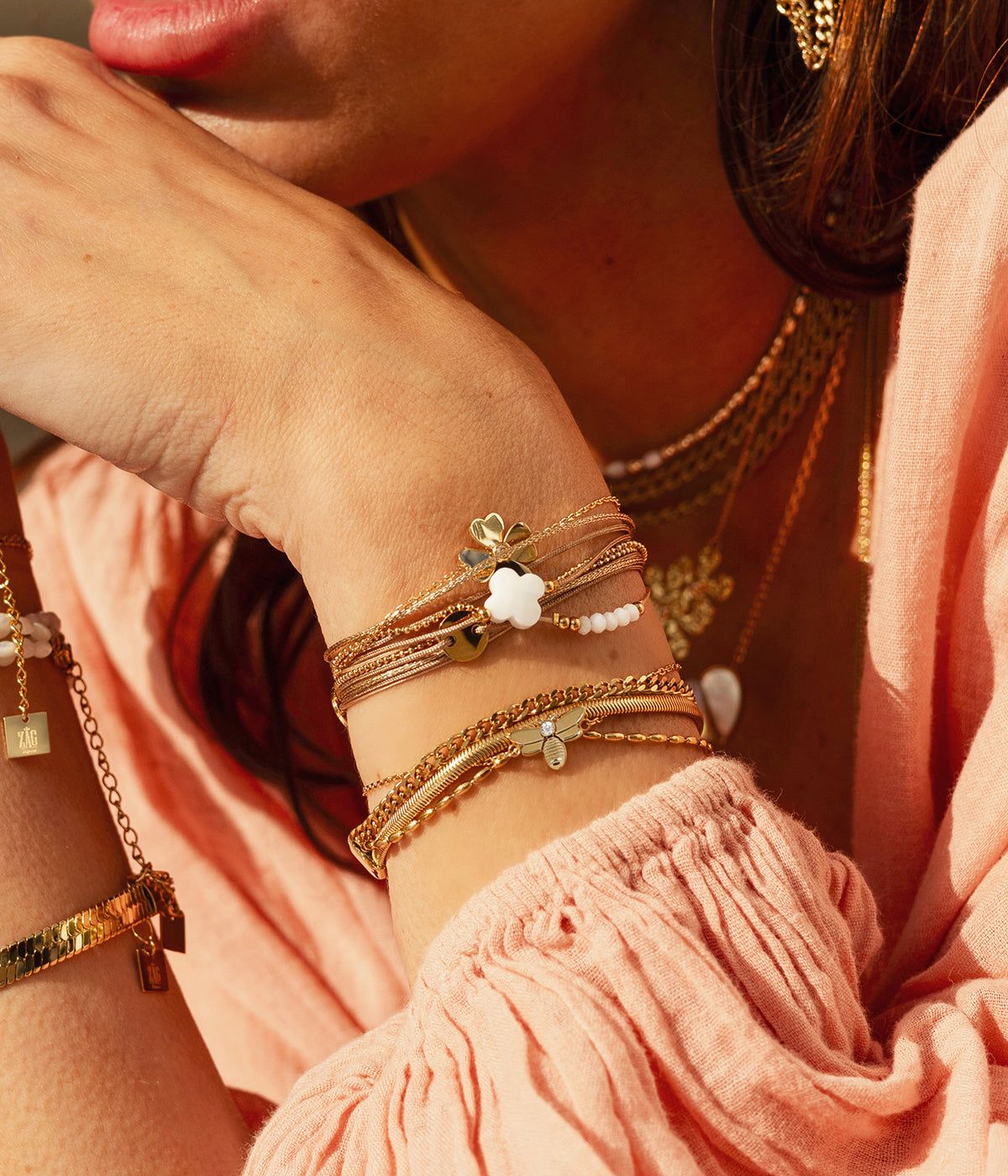 Velaz bracelet - gold-plated steel, white