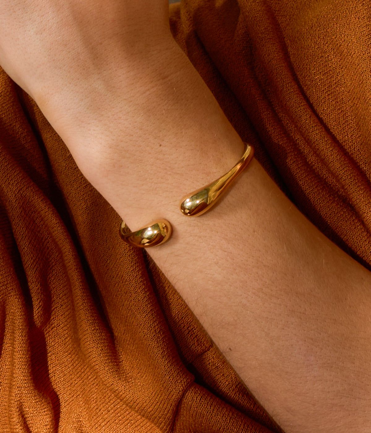 Aurele bracelet - gold-plated steel