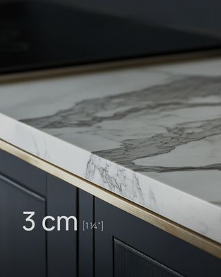 3 cm (1 ¼") Thickness