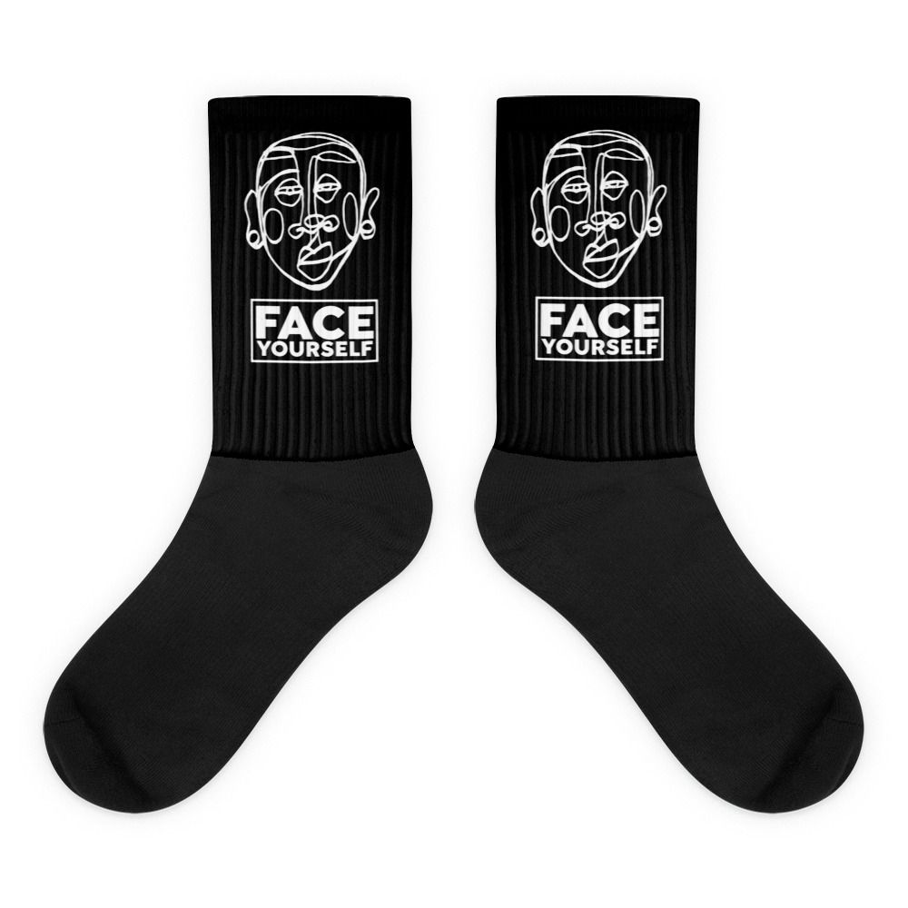 Face Yourself Black Socks