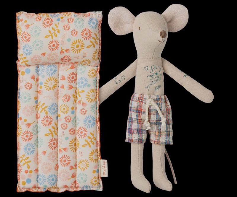 Maileg - beach mouse with air mattress, dad, flower