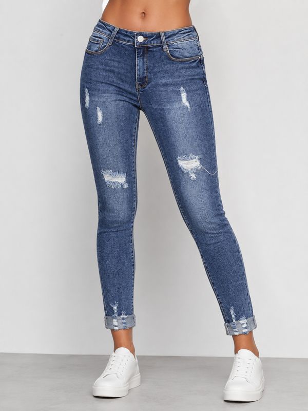 Vaquero Skinny con Rotos y Bajo Doblado Vaquero Skinny con Rotos y Bajo Doblado