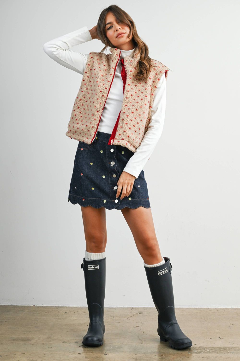 Floral Fleece Sleeveless Vest - BMJ7849: TAUPE / RED / M