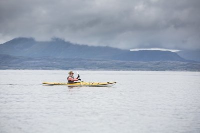 Kayak in Reine