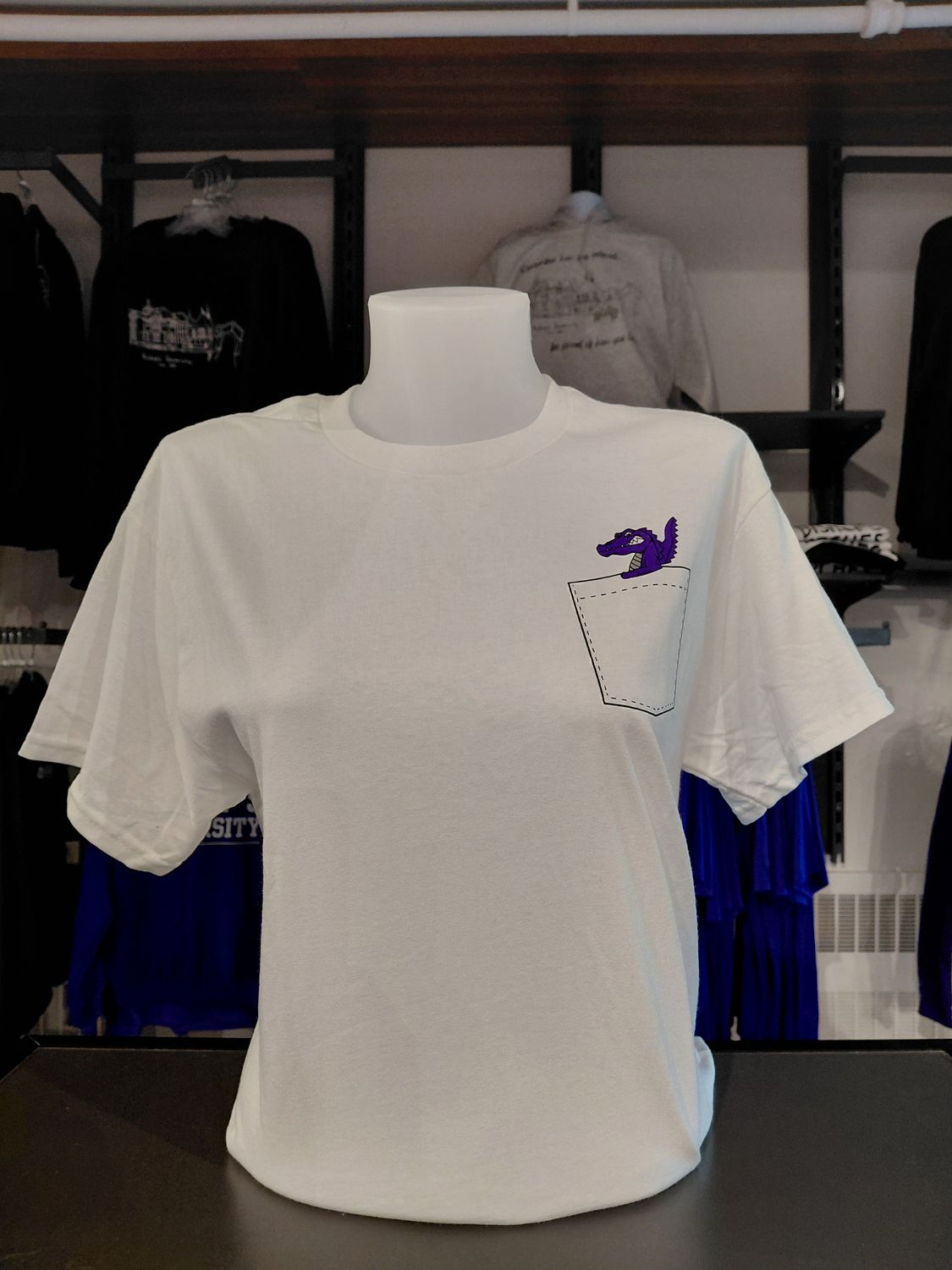 T-SHIRT POCKET GATOR