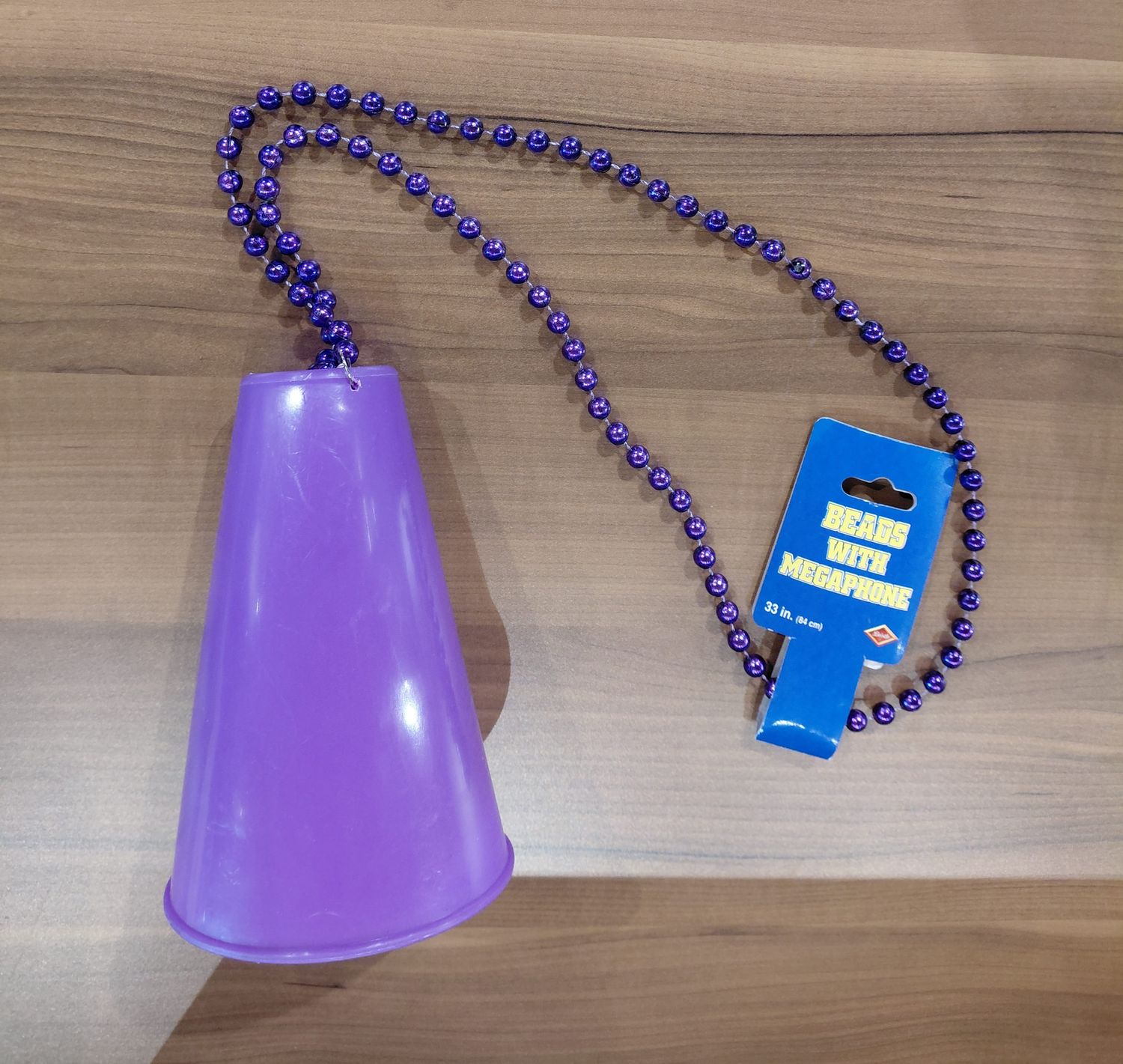 BEADS W/MEGAPHONE MEDALLION