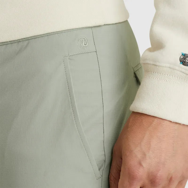 Cast Iron Relaxed slim fit chino