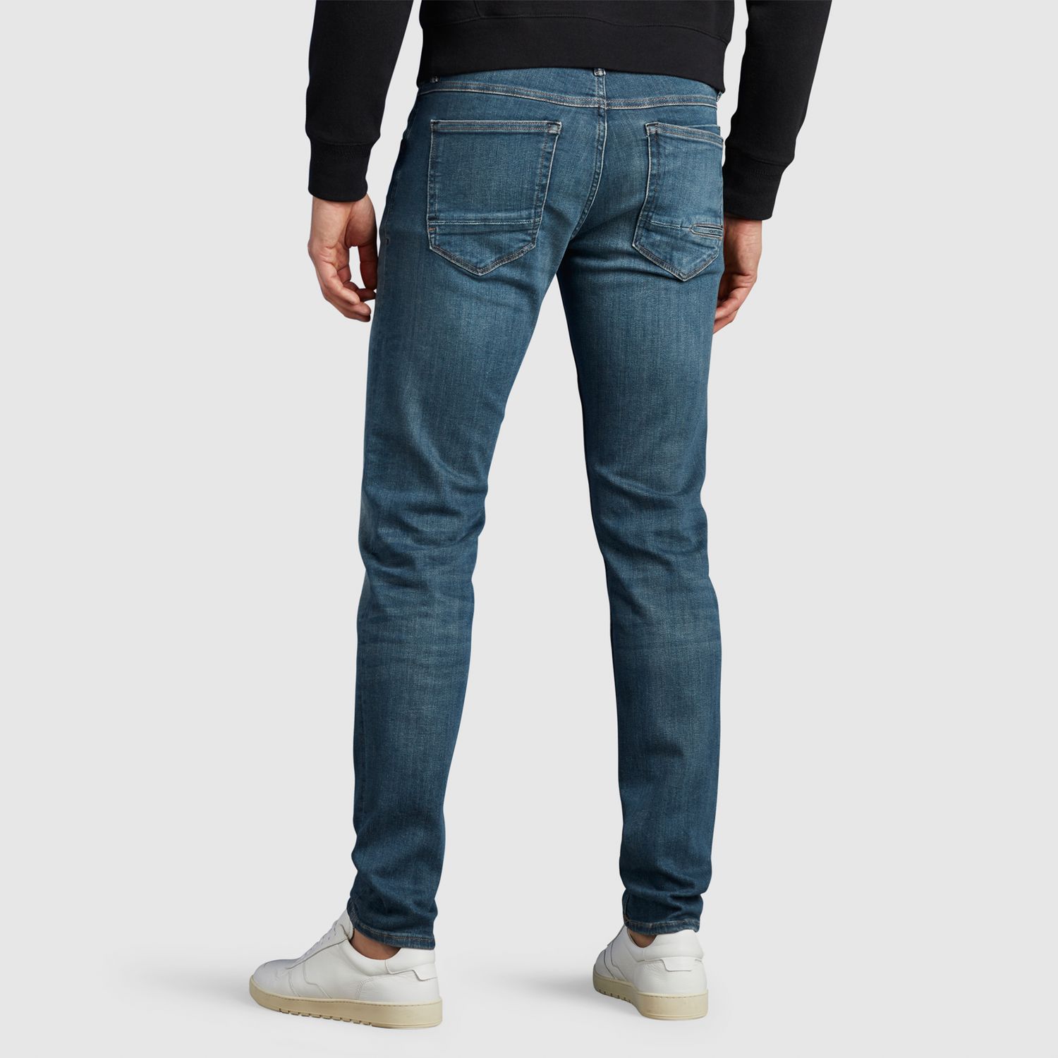 Cast Iron Shiftback tapered fit jeans
