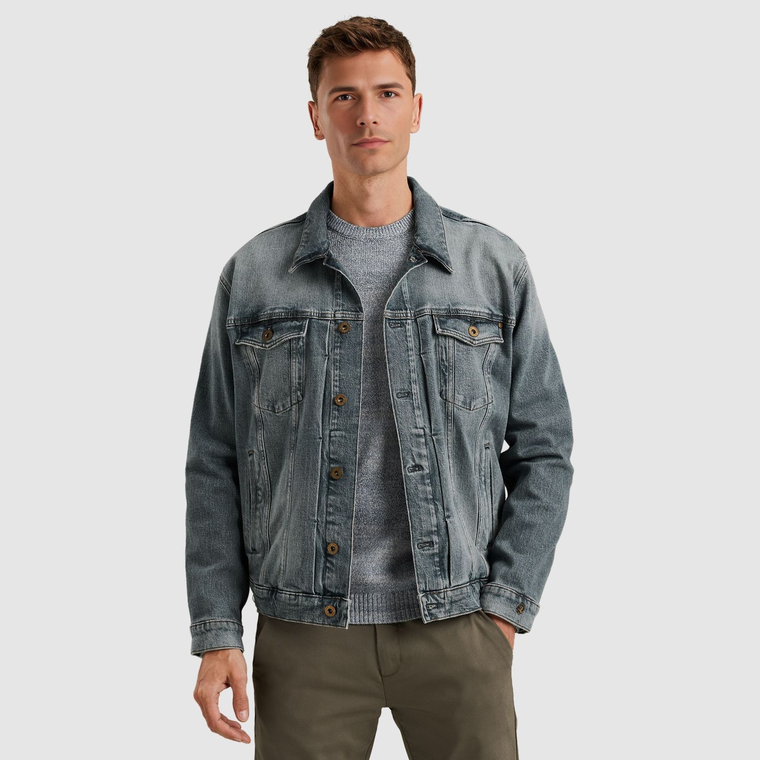 Cast Iron | Denim trucker jacket met comfort stretch CDJ2508100-NIB