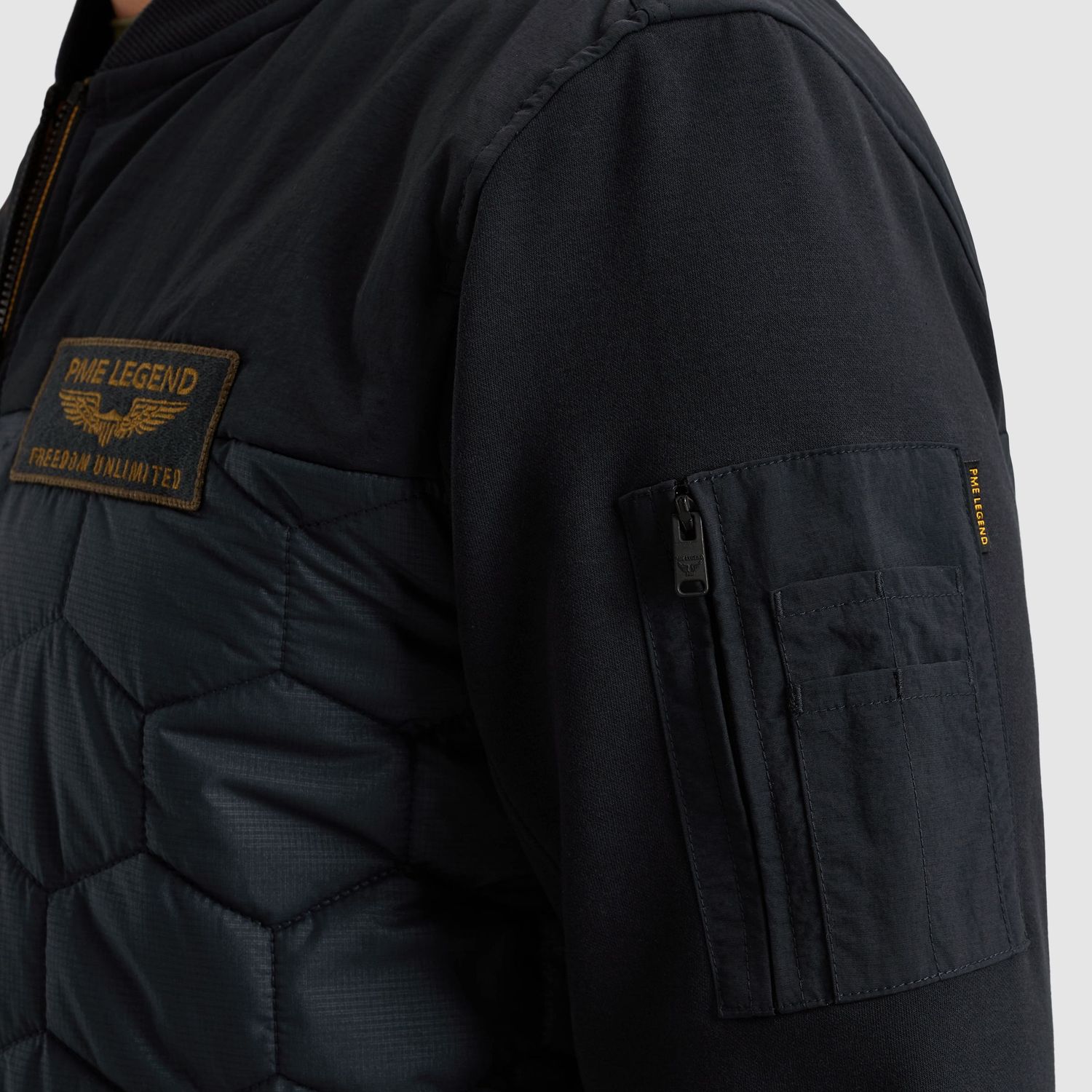 PME Legend Hybrid jacket van een materiaalmix