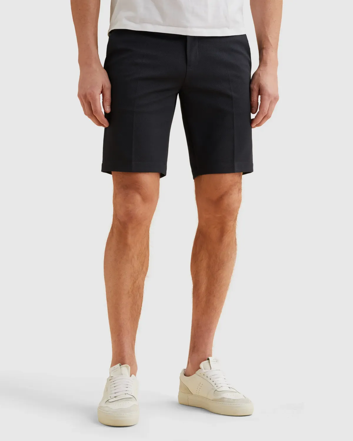 Vanguard V11 relaxed slim fit shorts VSH2603650-5281