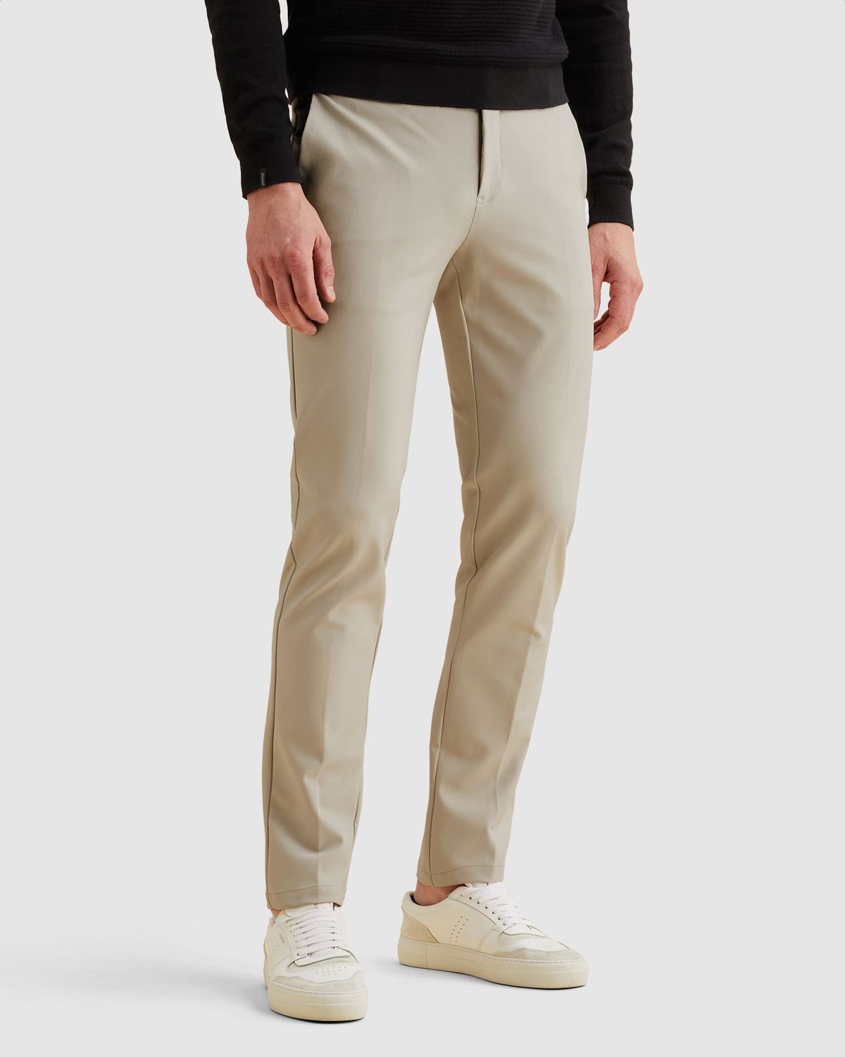 Vanguard V12 slim fit chino VTR2602600-9017