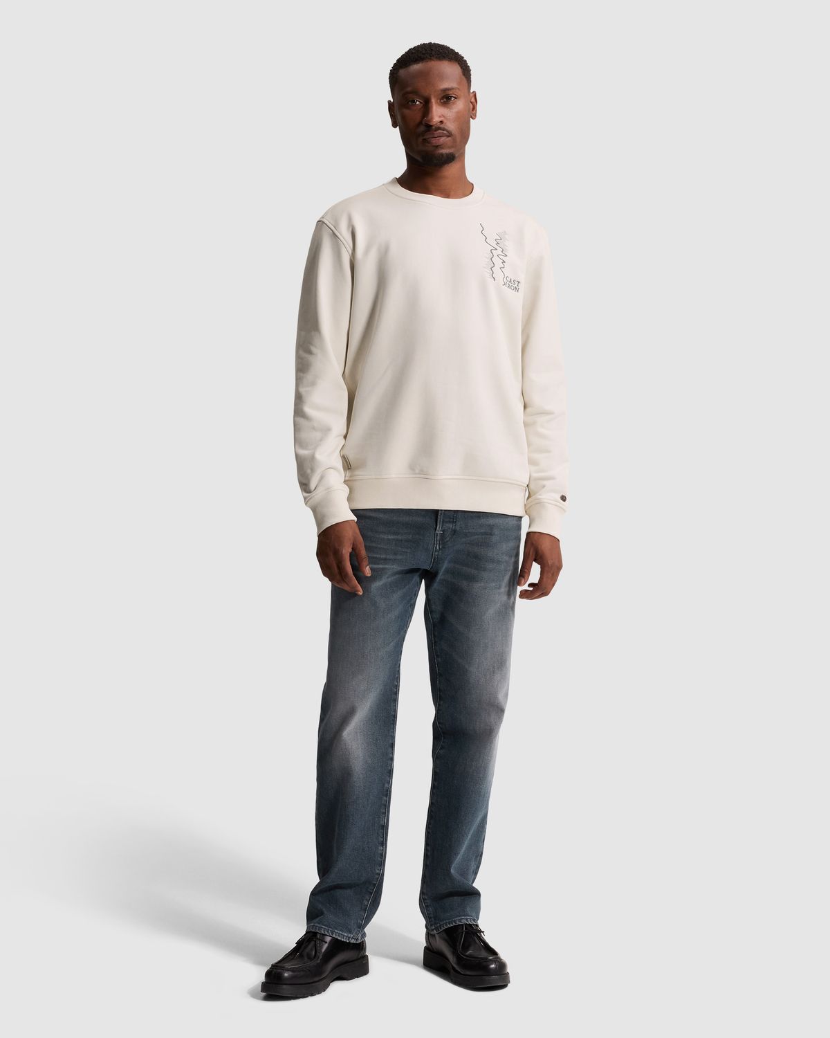 Cast Iron Sweatshirt met artwork op de achterkant en ronde hals