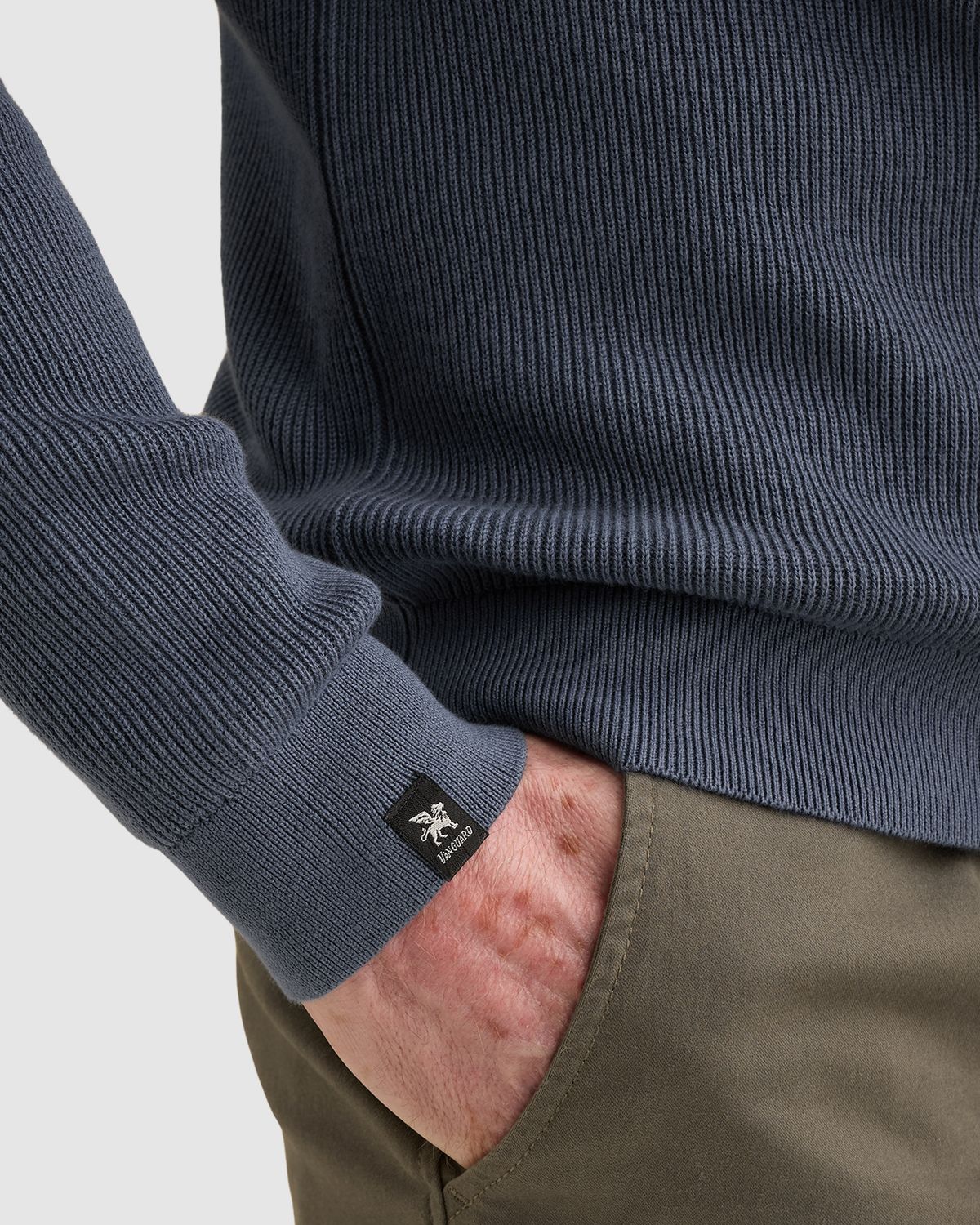 Vanguard Trui met halve rits en allover ribstructuur
