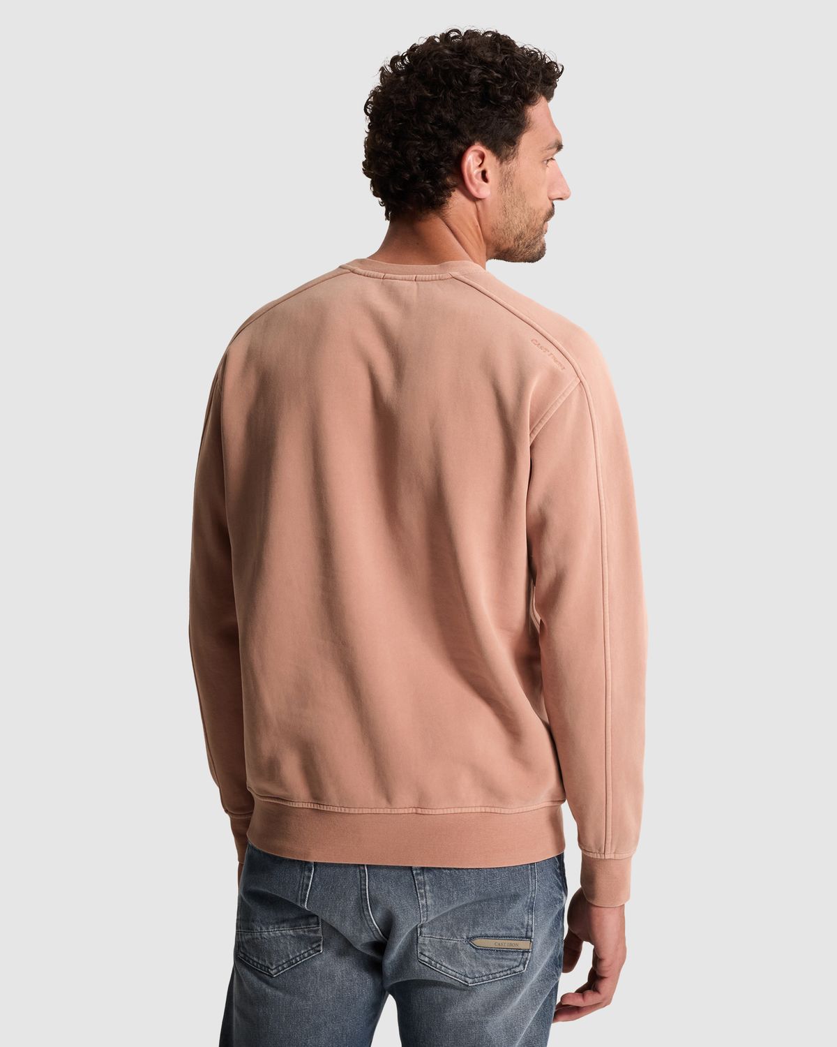 Cast Iron Sweatshirt met off-placed logo
