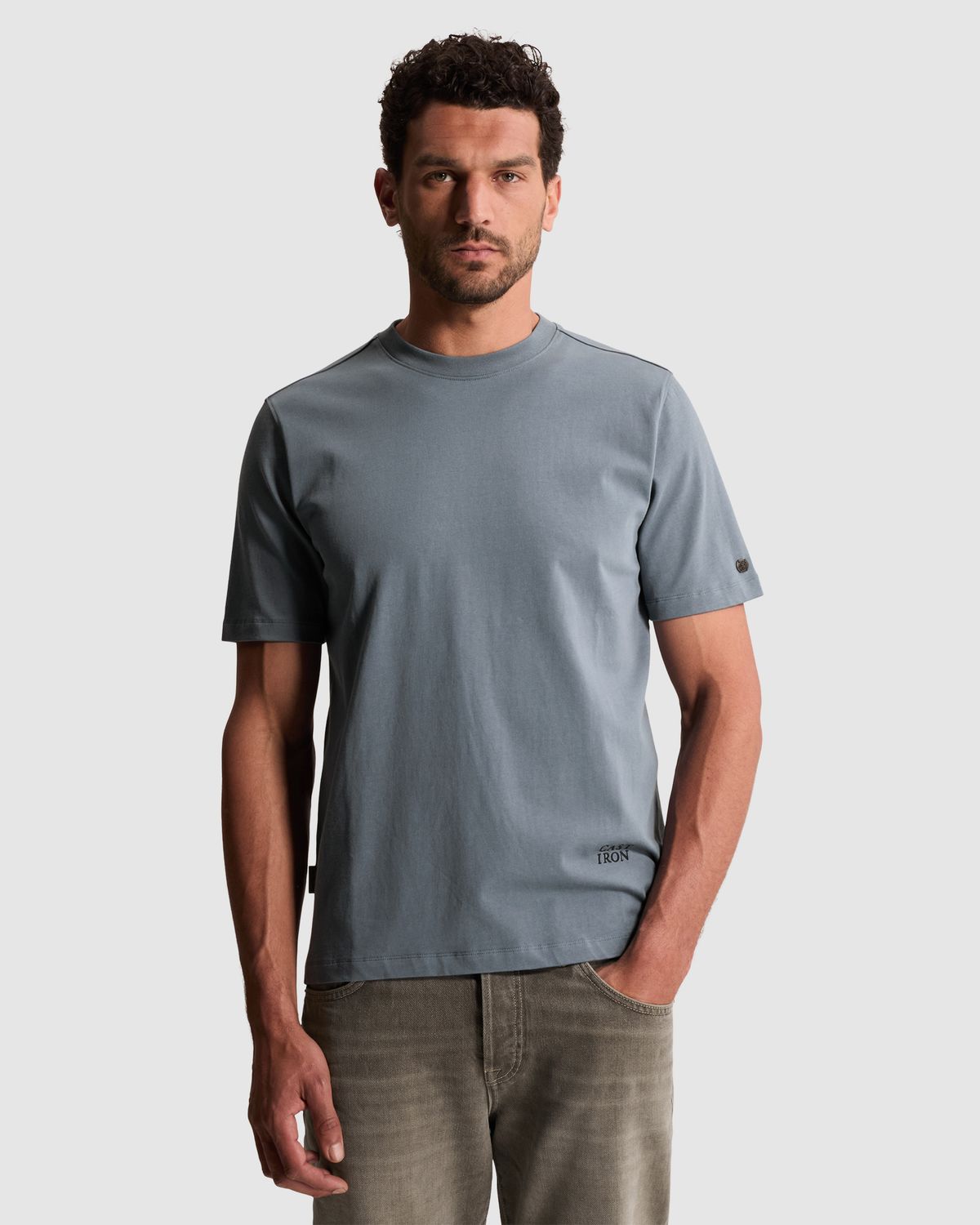 Cast Iron Relaxed fit T-shirt met artwork op de achterkant