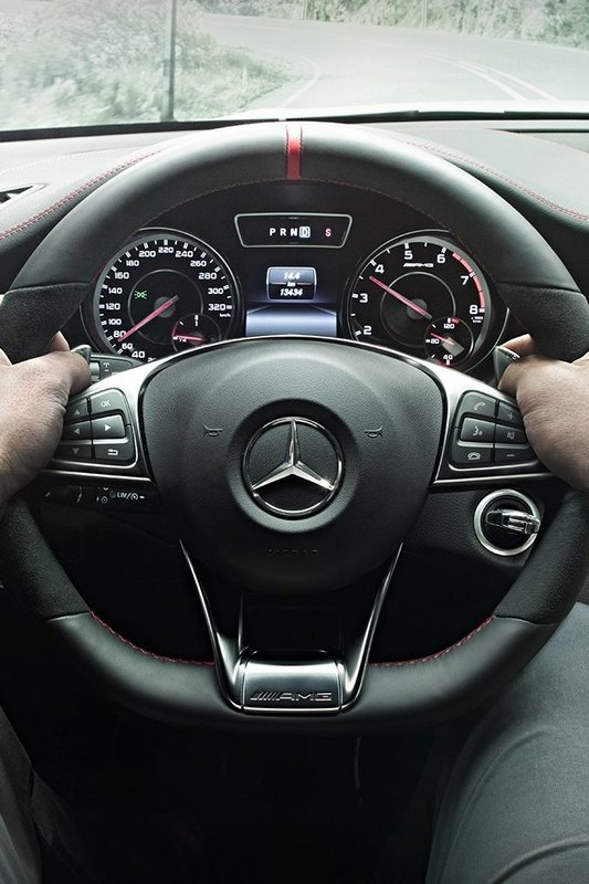 Mercedes-Benz W204 W212 C E AMG W218 W207 W172 SLK SL Steering Wheel