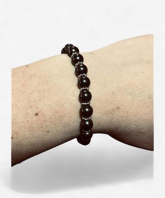 BRACELET SHUNGITE 8mm FLEURS ARGENTÉES