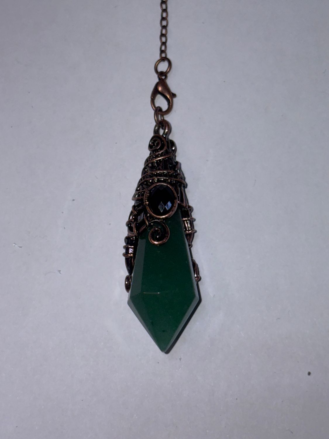 PENDULE POINTE ANTIQUE LARGE, Choix de pierre: Aventurine