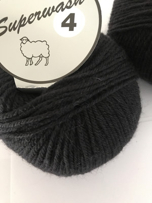 Superwash 4 zwart kleur 001