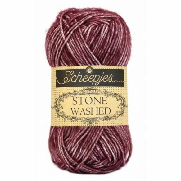 Garnet Color: 810 Lot: 12201