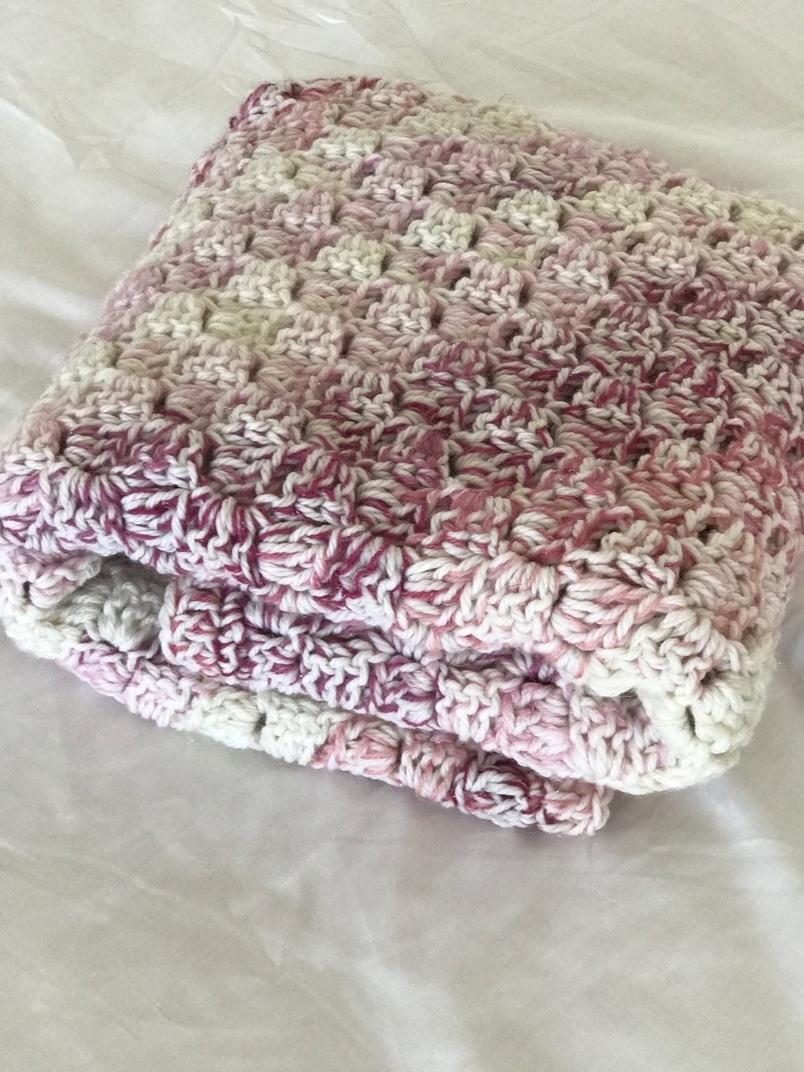 Blanket 84 cm X 122 cm ecru/ pink