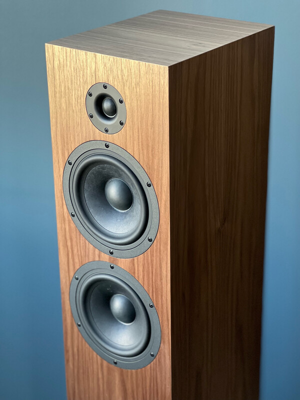 CSS Criton 2TD-X Tower - Fully Finished Pair