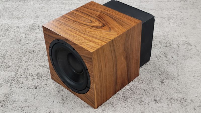 DIY Subwoofer Kit | Sealed SDX12 with 1000 Watt Plate Amp