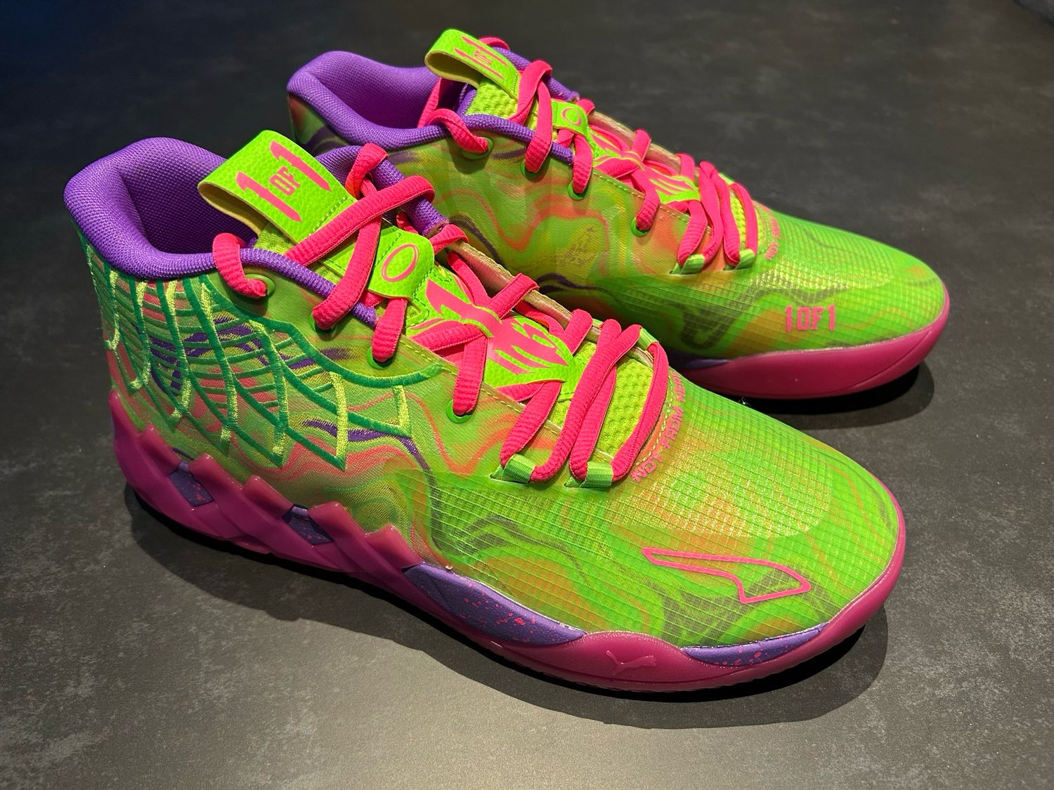 Puma MB.01 Inverse Toxic Gr. 44 Basketballschuhe Grün/Pink – LaMelo Ball Puma MB.01 Inverse Toxic Gr. 44 Basketballschuhe Grün/Pink – LaMelo Ball