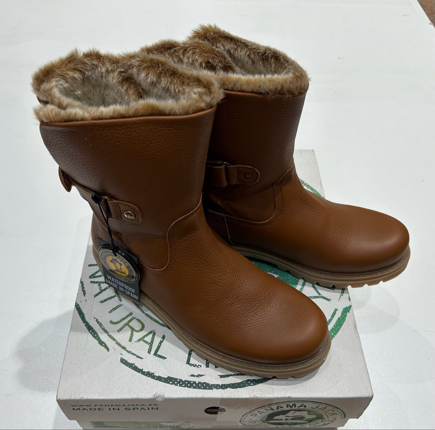 Panama Jack Felia B8 Damen Winterstiefel Braun Leder Waterproof Warmfutter Panama Jack Felia B8 Damen Winterstiefel Braun Leder Waterproof Warmfutter