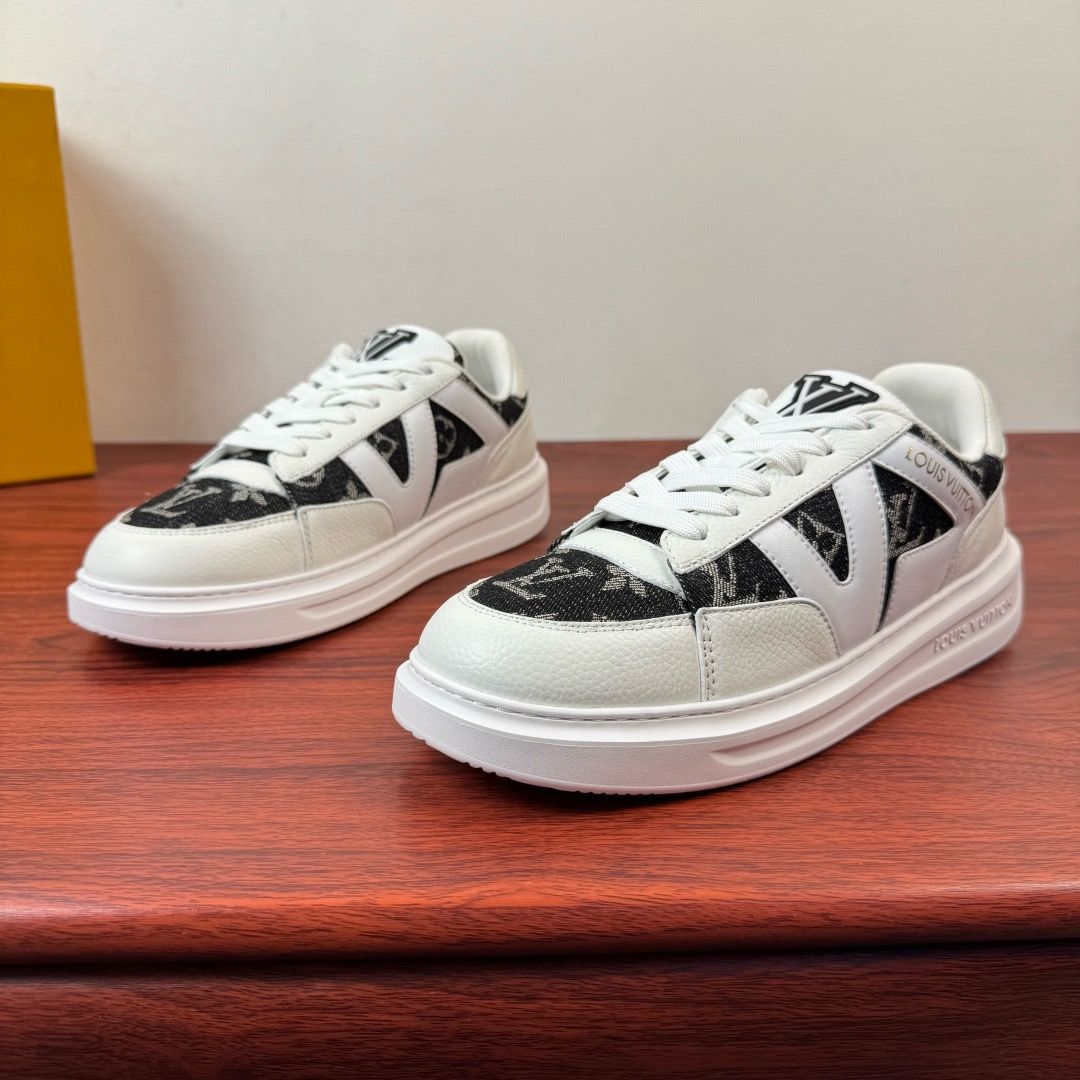 Louis Vuitton Monogram sportliche Herren-Freizeitsneaker LTA12