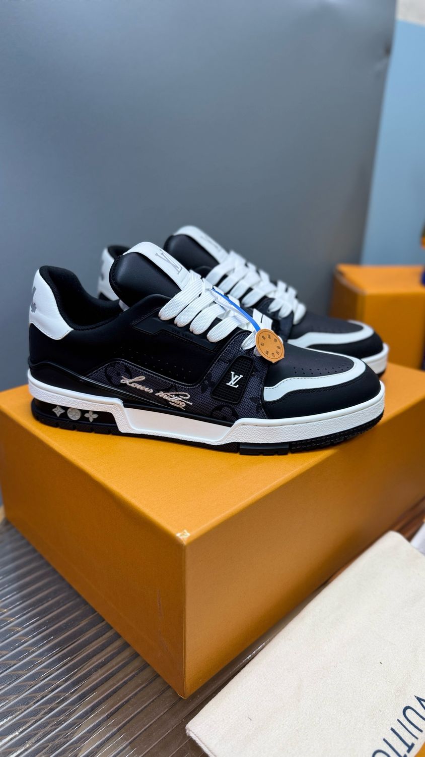 Louis Vuitton Trainer sportliche Herren-Freizeitsneaker LTA26