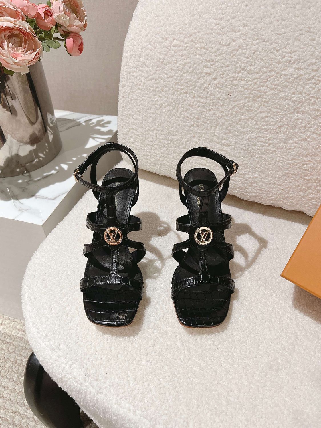 Louis Vuitton 6AM Damen-Sandaletten mit Absatz LKA11