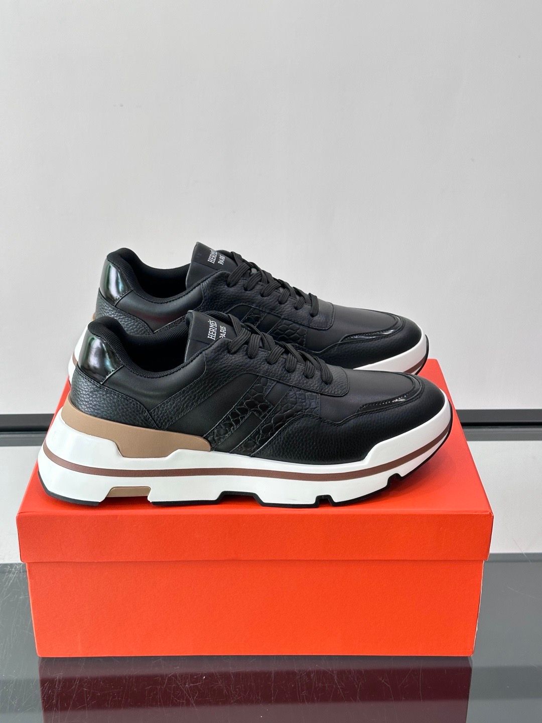 Hermes Need men shoes casual sneakers HOD01