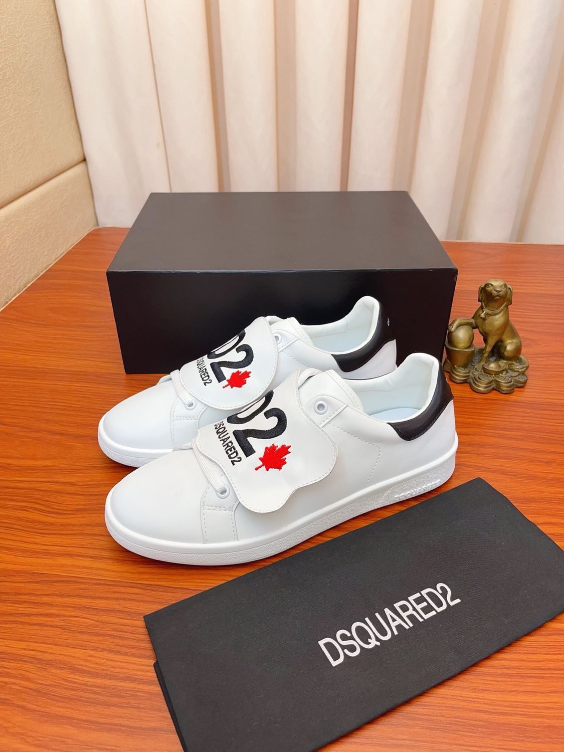Dsquared2 Maple Leaf Velcro-Strap men shoes casual sneaker BDSD04