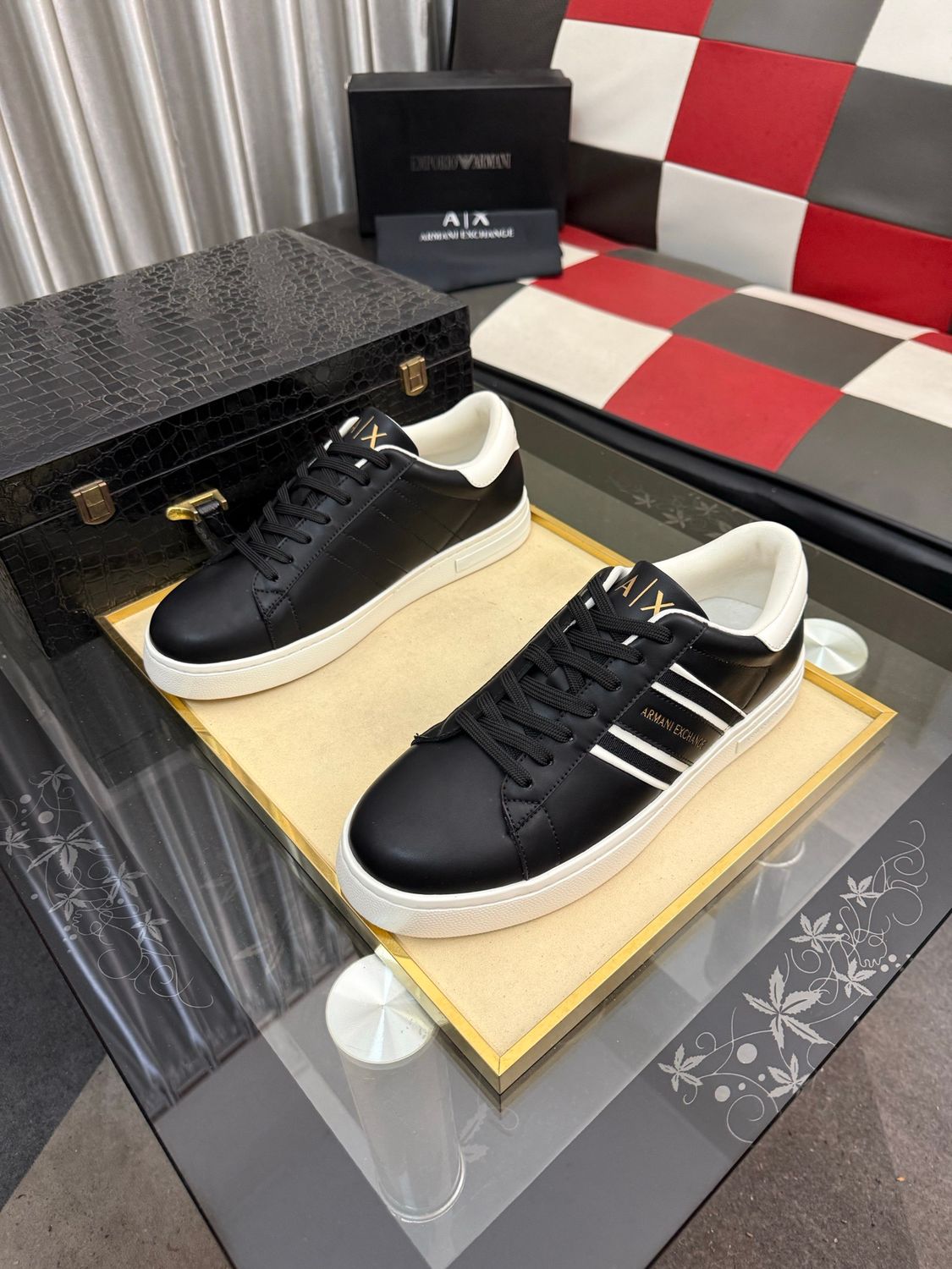Armani Exchange men shoes casual sneaker ARMD05