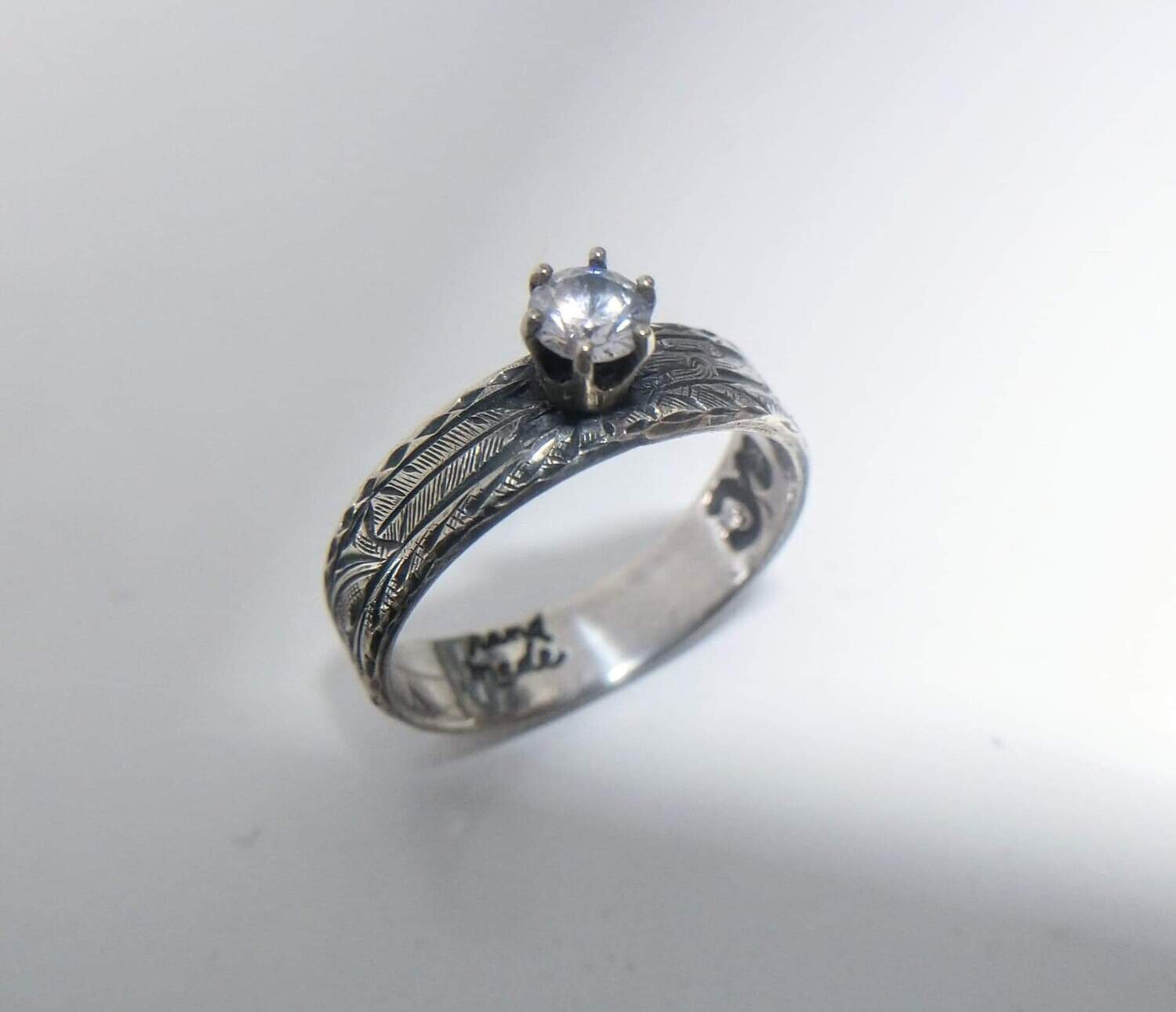 Sterling Silver Engraved Ring with a Feather and Cactus