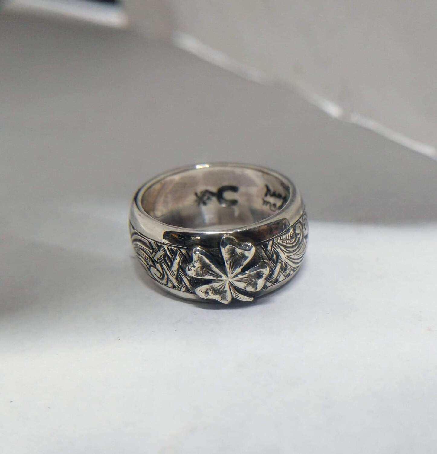 Four Leaf clover Ring