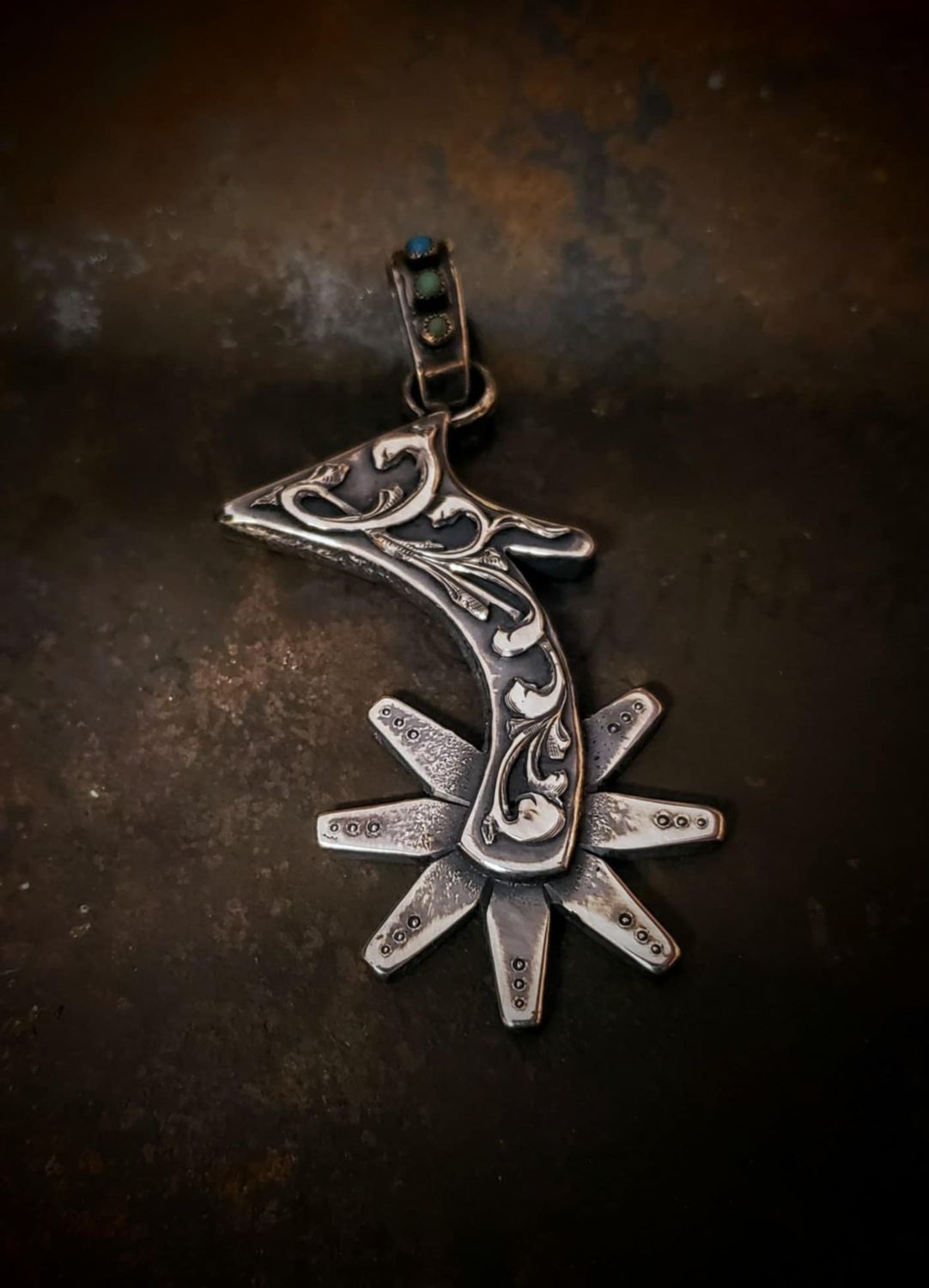 Spur Shank Pendant