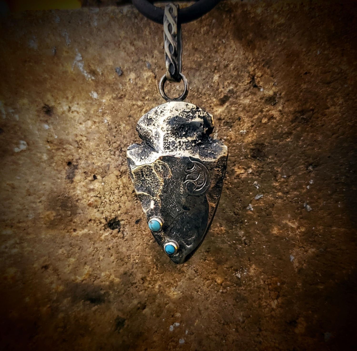 Arrowhead Pendant with Turquoise