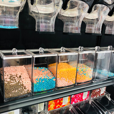 Very nicely designed square candy jar that closes airtight.